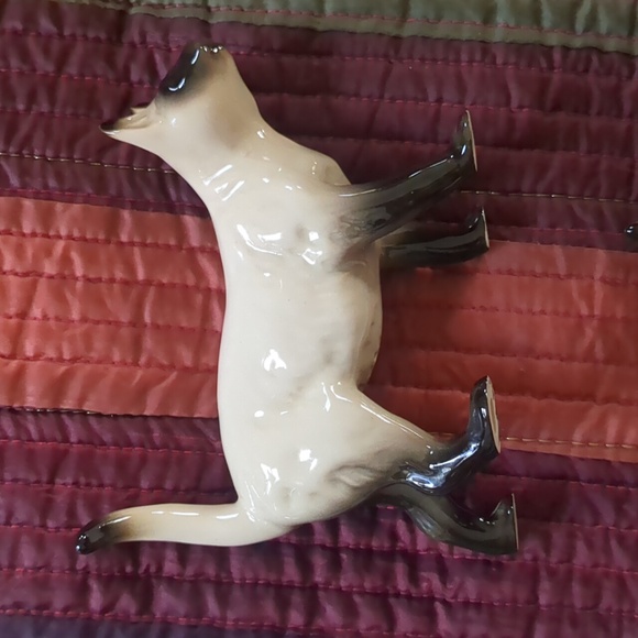 BESWICK inspired porcelain Siamese cat figurines standing/crouching cats 10/10 - Picture 7 of 14